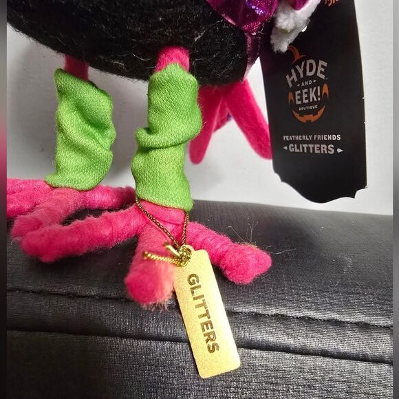 Lot of two Target Hyde & Eek Halloween Birds Featherly Friends - Picture 5 of 10